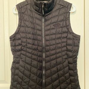 North Face Women’s Black Vest